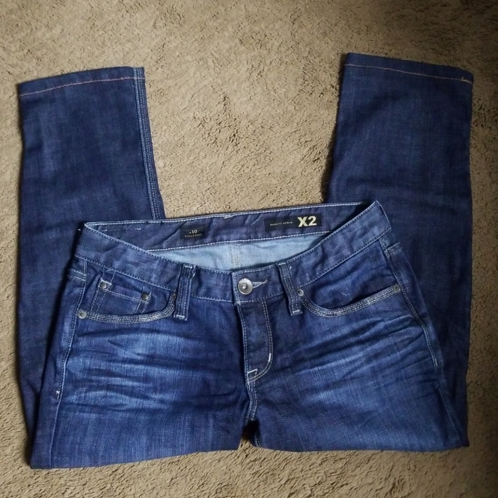 Express jean capris